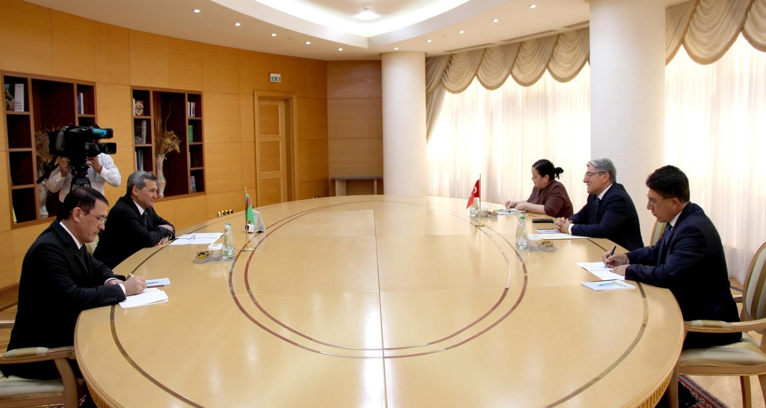 سفیر ترکیه مأموریت دیپلماتیک خود در ترکمنستان را به پایان رساند