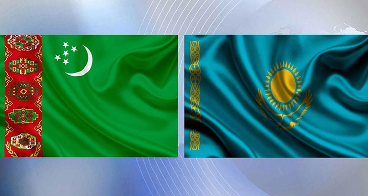 گفت‌وگوی تلفنی رهبر ملی مردم ترکمنستان با رئیس ‌جمهور قزاقستان