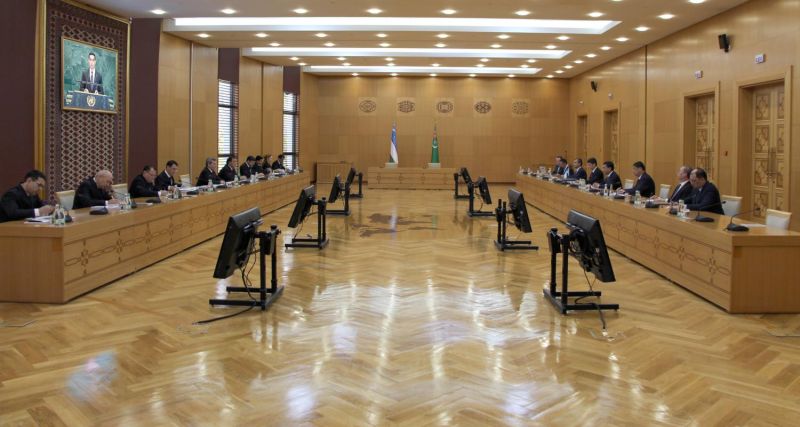 برگزاری رایزنی‌های سیاسی میان ترکمنستان و ازبکستان در عشق‌آباد؛ امضای اسناد جدید همکاری